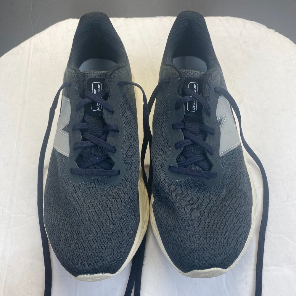 New Balance Fresh Foam Arishi  Running Shoe Black Unisex Size M10.5/ W12 Comfort
